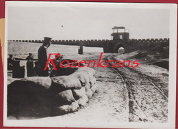 Old Press Foto China - Japanese Army Garding Invasion Of Manchuria - Mukden ?  Manchukuo South Manchuria Railway - China