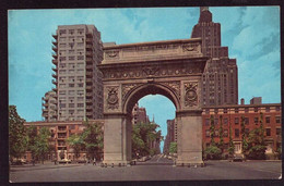 AK 016379 USA - New York City - Washington Square - The Victory Arch - Places