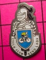 813G Pin's Pins / Beau Et Rare / THEME : CYCLISME / CYCLO CLUB DE LA GENDARMERIE DE LAON - Cyclisme