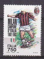 Y1040 - ITALIA Ss N°2063 - ITALIE Yv N°2014 ** FOOTBALL - 1991-00: Nieuw/plakker