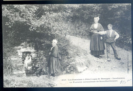 Cpa Du 29  Landivisiau Fontaines & Pélerinages De Bretagne -  Fontaine Miraculeuse De Saint Guilitouarn    SPT21-70 - Landivisiau