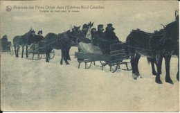 MISSIONS DES PERES OBLATS DANS L'EXTREME NORD CANADIEN , Emigrés En Route Pour La Messe , 1930 - Other & Unclassified