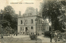 Liancourt * Vue Sur L'hôtel De Ville * Mairie - Liancourt