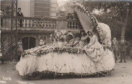 CPA-PHOTO Carte-Photo Fête Carnaval Char Reine Et Dauphine Karneval Carnevale Arnival Coutumes Traditions (non Située) - Carnaval