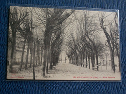 CPA   LES  AIX  D 'A NGILLON  //  LA  PLACE  NATIONALE       1905 - Les Aix-d'Angillon