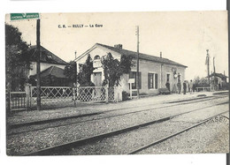 71 - RULLY - La Gare Animée Bon état - Autres & Non Classés