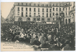 RENNES PLACE DE LA MAIRIE CORTEGE DES PRELATS ET EVEQUES 25 MARS 1908 DOUBLE COURONNEMENT NOTRE DAME BONNE NOUVELLE - Rennes