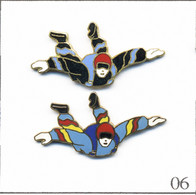 LOT 2 Pin’s Sport - Parachutisme / Parachutistes - Combinaisons Couleurs Différentes. Est. Tablo-Paris. EGF. T800P-06 - Parachutting