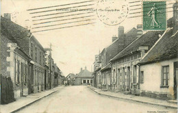 Estrées St Denis * La Grande Rue Du Village - Estrees Saint Denis