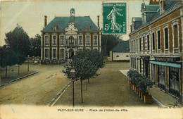 Pacy Sur Eure * La Place De L'hôtel De Ville * Café De La Poste - Pacy-sur-Eure