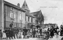 PRAUTHOY - Les Deux Ecoles Et Les élèves - Prauthoy