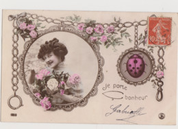 Carte Fantaisie / Photo D'une Jeune Femme Avec Des Fleurs , Coccinelle "Je Porte Bonheur " - Other