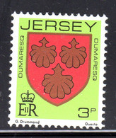 GB JERSEY - 1984 ARMS OF JERSEY FAMILIES 3p STAMP PERF 15 X 14 FINE MNH ** SG 252b - Jersey