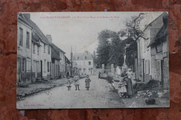 CREVECOEUR-LE-GRAND (60) - LA RUE VICTOR HUGO ET LE BUREAU DE POSTE - Crevecoeur Le Grand