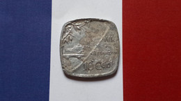 FRANCE BESANCON 10 CENTIMES NECESSITE 1917 FRAPPE MEDAILLE - Monétaires / De Nécessité