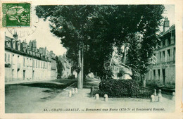 Châtellerault * Boulevard Blossac Et Monument Aux Morts - Chatellerault