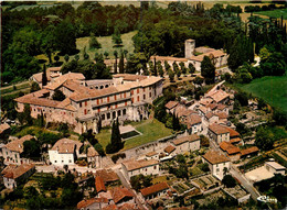 Poudenas * Vue Aérienne Sur Le Château Du Village - Andere & Zonder Classificatie