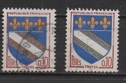 2 Timbres N° 1353, ARMOIRIES Ville De TROYES , Avec Impression Décalée - Oblitérés