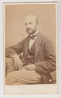 Photo Foto - Formato "CDV" - Uomo Con Fifi Nero - Years '1863 / '1871 -  Deroche Hippolyte, Bologna - Ancianas (antes De 1900)