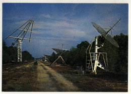 Nancay -  Interferometres Solaires - Réseau De 32 Antennes De 5 M De Diamètre - Nançay