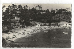 Le Lavandou (83) : Vue Aérienne Générale Au Niveau De La Plage De La Fossette En 1968 PF. - Le Lavandou