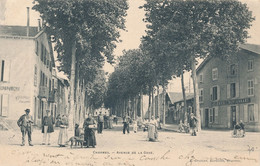 88) CHARMES : Avenue De La Gare (animée)  - 1903 - Charmes