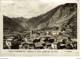 Valls D'Andorra N°43 ANDORRE La Vella Capital De Les Valls V. Claverol En 1952 VOIR TIMBRE - Andorra