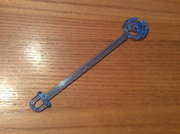 Touilleur "fer à Cheval" (bleu) - Swizzle Sticks