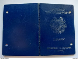 #4 Armenia Armenian Passport Passeport Reisepass (EXPIRED & CANCELLED) - RARE! VISAS - Historische Documenten