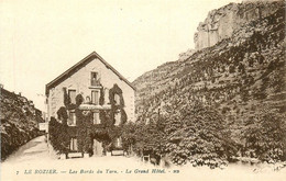 Le Rozier * Vue Sur Le Grand Hôtel Du Village * Les Bords Du Tarn - Andere & Zonder Classificatie