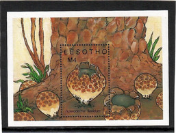 Lesotho 1989 . Mushrooms . 4v. + S/S .Michel # 777-80 + BL 64 - Lesotho (1966-...)