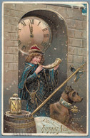 CPA Gaufrée - HAPPY NEW YEAR, Bonne Année,Enfant Jouant Du COR, Hallebarde, Dog, OR - Nieuwjaar
