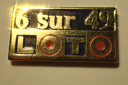 Pin's LOTO 6 Sur 49 De La Française Des Jeux - Jeux