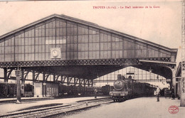 10 - Aube - TROYES - Le Hall Interieur De La Gare - Troyes