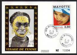 Mayotte M'zamboro 02 09 1997 Sur Carte Postale - Covers & Documents