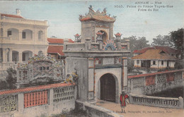 Tonkin:  Annam.   Hué    Palais Du Prince Tuyen-Hoa Frère Du Roi   (voir Scan) - Vietnam