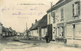 Le Quesnel * Rue Et La Poste * Ptt * Le Facteur ? - Autres & Non Classés