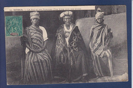 CPA Guinée Française Type Ethnic Afrique Noire Circulé Le Roi Et Ses Femmes - French Guinea