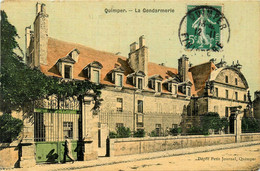 Quimper * Vue Sur La Gendarmerie Nationale * Cpa Toilée Colorisée - Quimper