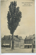 CPA 51 FERE-CHAMPENOISE Place De Ville Arbre De La Liberté Cycliste Magasins Immeubles - Trees