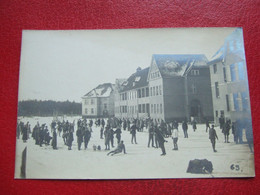 ALLEMAGNE - GUETERSLOH - GÛTERSLOH - CARTE PHOTO - CAMP PRISONNIERS OFFIZIER GEFANGENEN  LAGER - PATIN A GLACE ... - Gütersloh