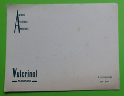 Buvard 466 - Laboratoire - VULCRINOL Marinier - Etat D'usage :voir Photos - 21x16 Cm Environ - Vers 1960 - Produits Pharmaceutiques