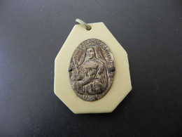 Old Pilgrim Medal - France - Joanna Francisca De Chantal - Unclassified
