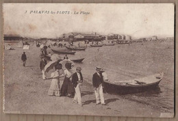 CPA 34 - PALAVAS LES FLOTS - La Plage - TB PLAN ANIMATION + Barques - Palavas Les Flots