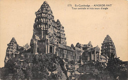 Cambodge      Angkor   Tour Centrale Et Trois Tours D'angle  (voir Scan) - Kambodscha