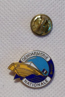 Pin's - Gendarmerie Nationale - Bateau - Militaria