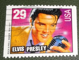 USA - Michel 2377 K - 1993 - Gestempeld - Cancelled  - Rock And Roll - Elvis Presley - Rechts En Links Ongetand - Used Stamps