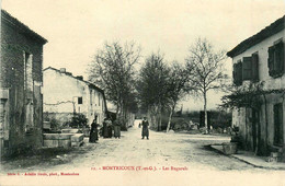 Montricoux * Rue Et Vue Sur Le Village Hameau Les Bugarels * Villageois - Sonstige & Ohne Zuordnung