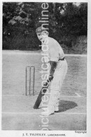 J.T. TYLDESLEY LANCASHIRE CRICKETER OLD B/W POSTCARD SPORT CRICKET - Cricket