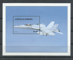 ANTIGUA,  HOJA BLOQUE   TEMA   AVIONES   MNH  ** - Antigua Et Barbuda (1981-...)